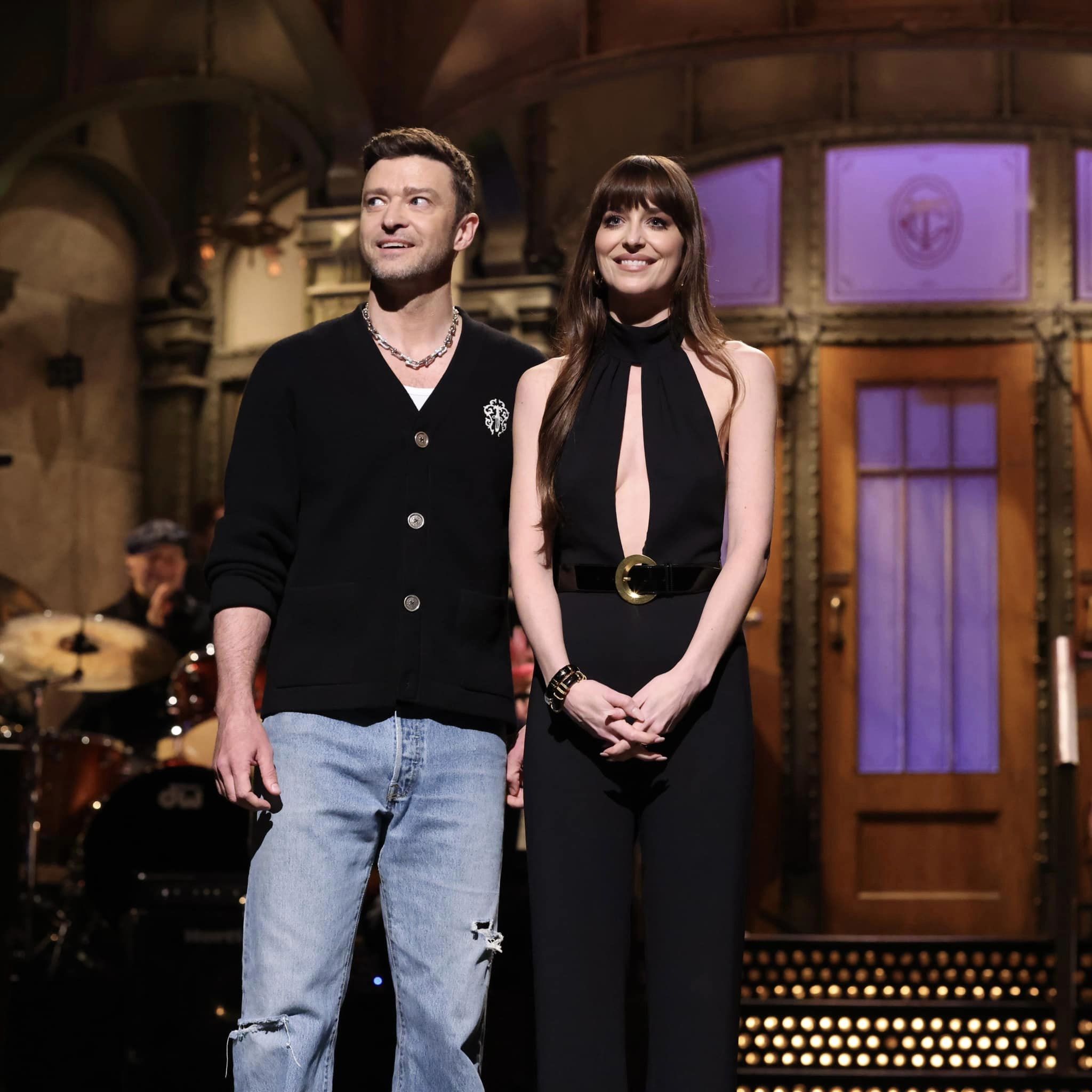 January 27 Saturday Night Live Season 49, Episode 10 New York